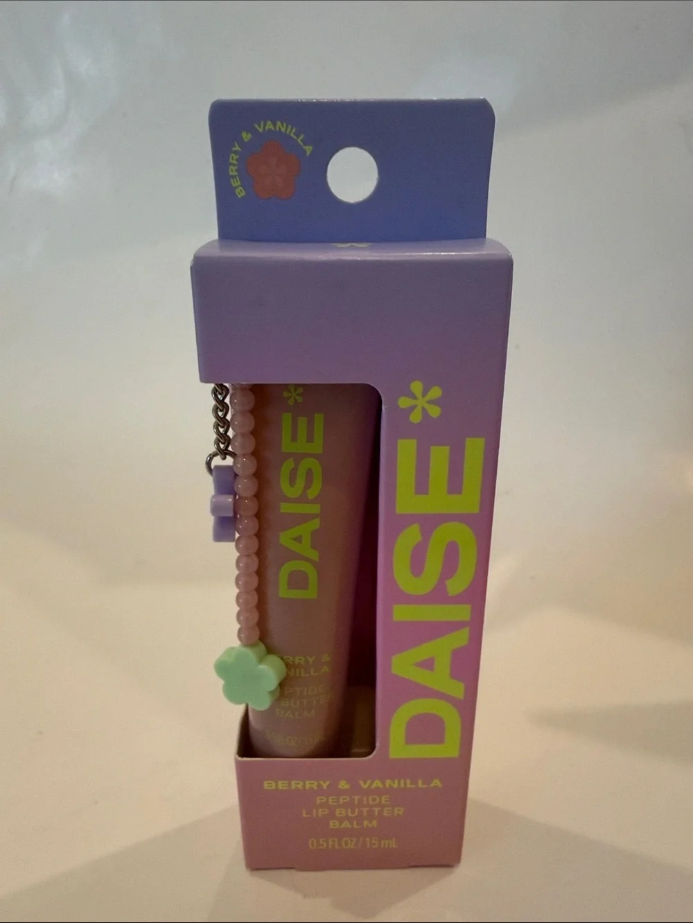 NWT Daise Berry & Vanilla Peptide Lip Butter Balm 0.5oz - Pink